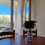 Burcul Pag شقة