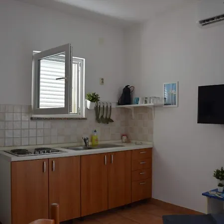 Apartment Burcul Pag *
