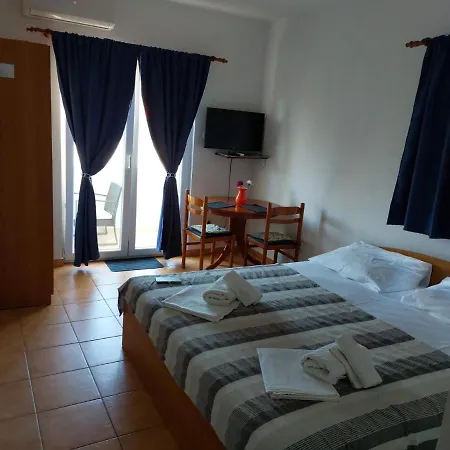 Burcul Pag Apartament *