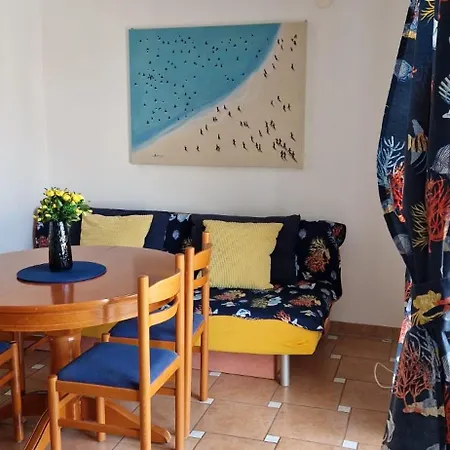 Burcul Pag Apartament